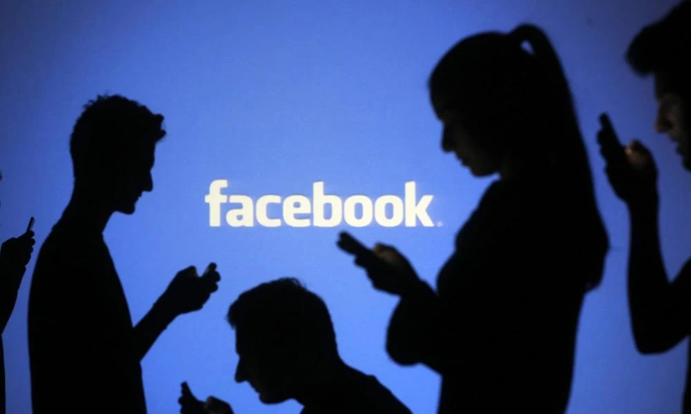 Facebook: Ξανά προβλήματα λειτουργίας έχει η εφαρμογή